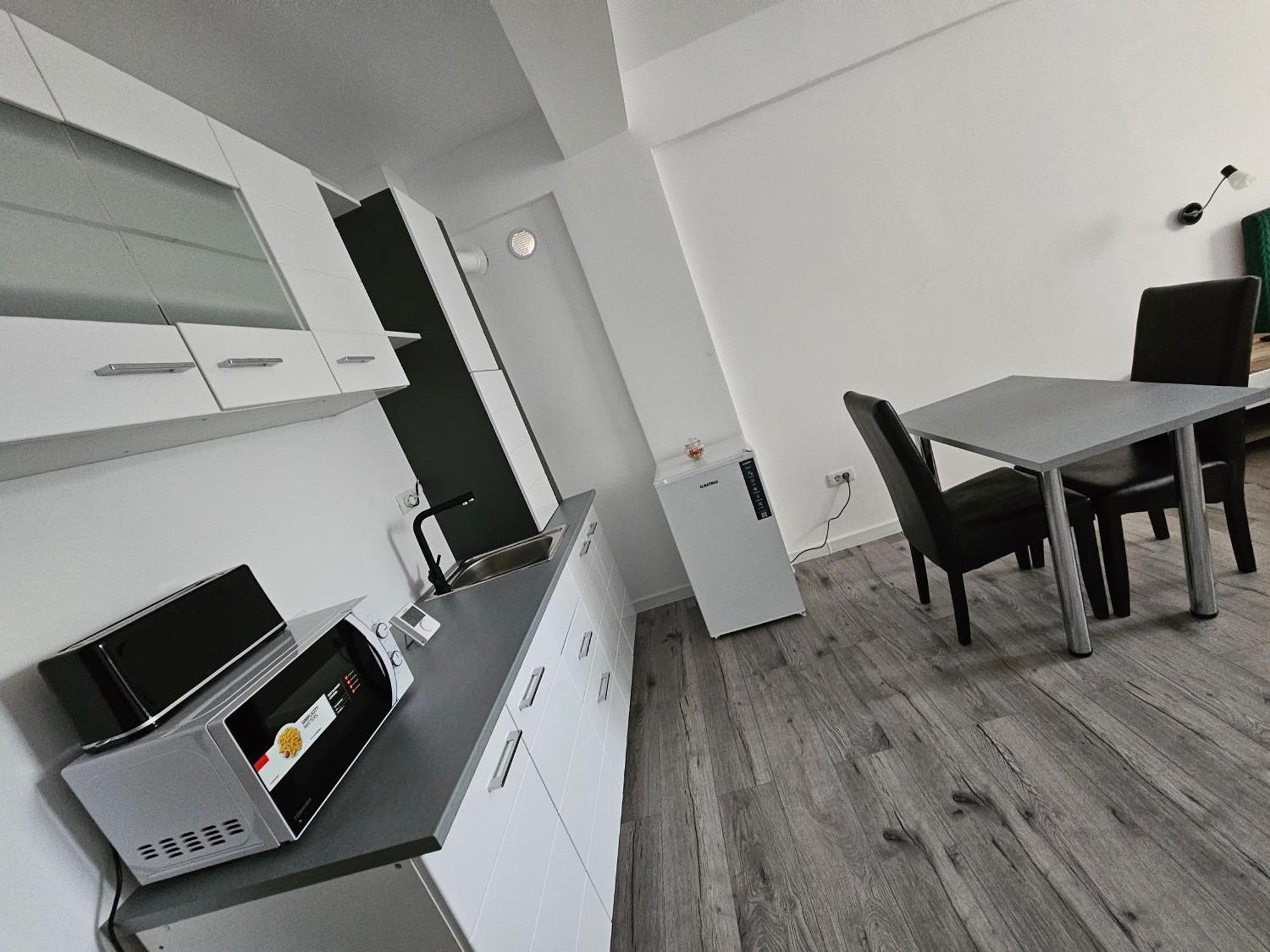 Didi Apartament Craiova Oda fotoğraf